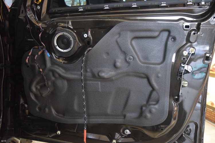 RX6܇(ch)bӢCV RS6.3׌ԭجF-l(f)