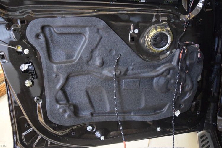 RX6܇(ch)bӢCV RS6.3׌ԭجF-l(f)